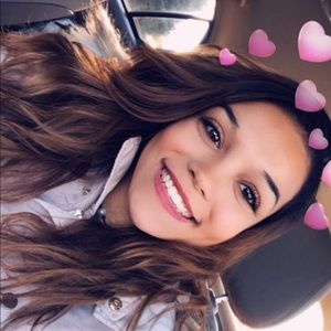 Meet your Posher, Bethany